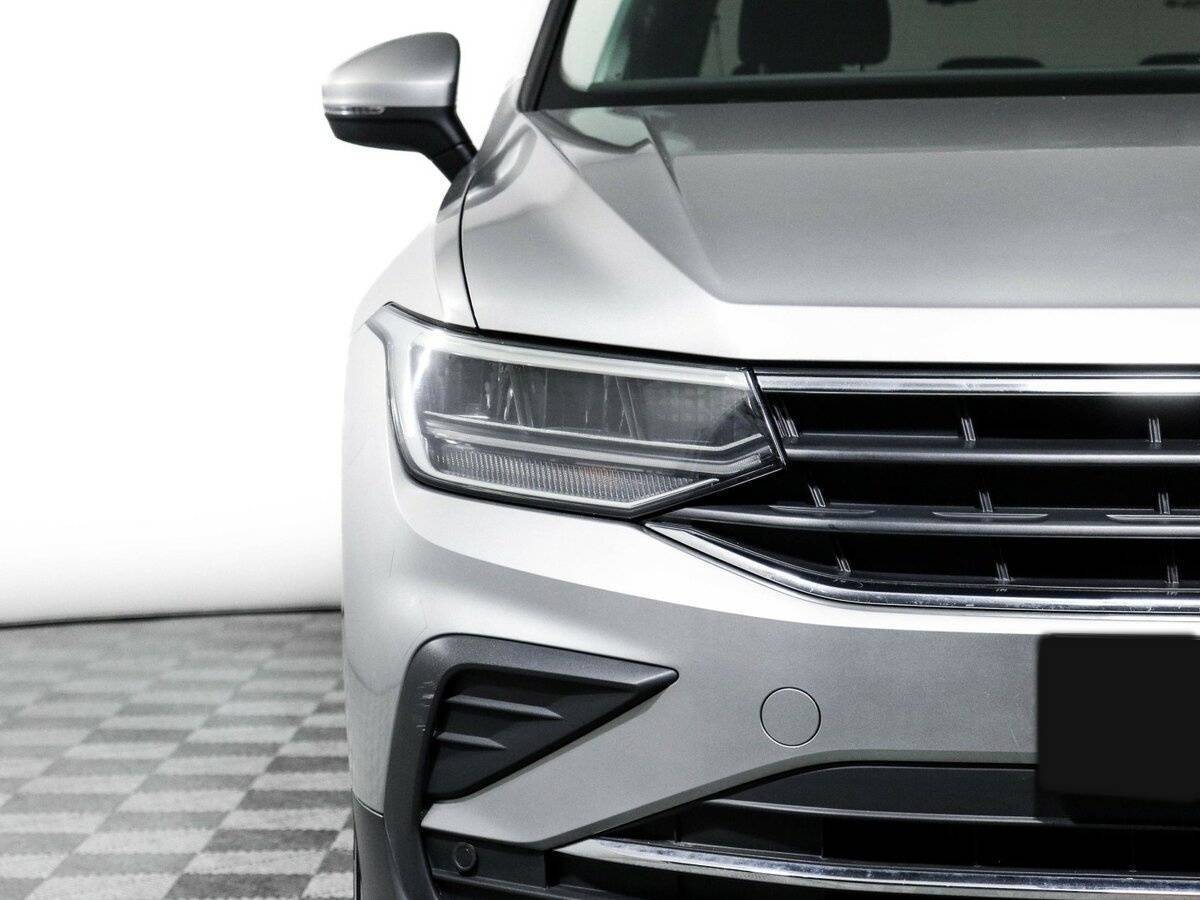 Volkswagen Tiguan б/у, 2021, Роботизированная. Фото: #12