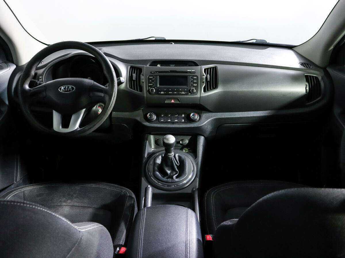 Kia Sportage б/у, 2012, Механическая. Фото: #9