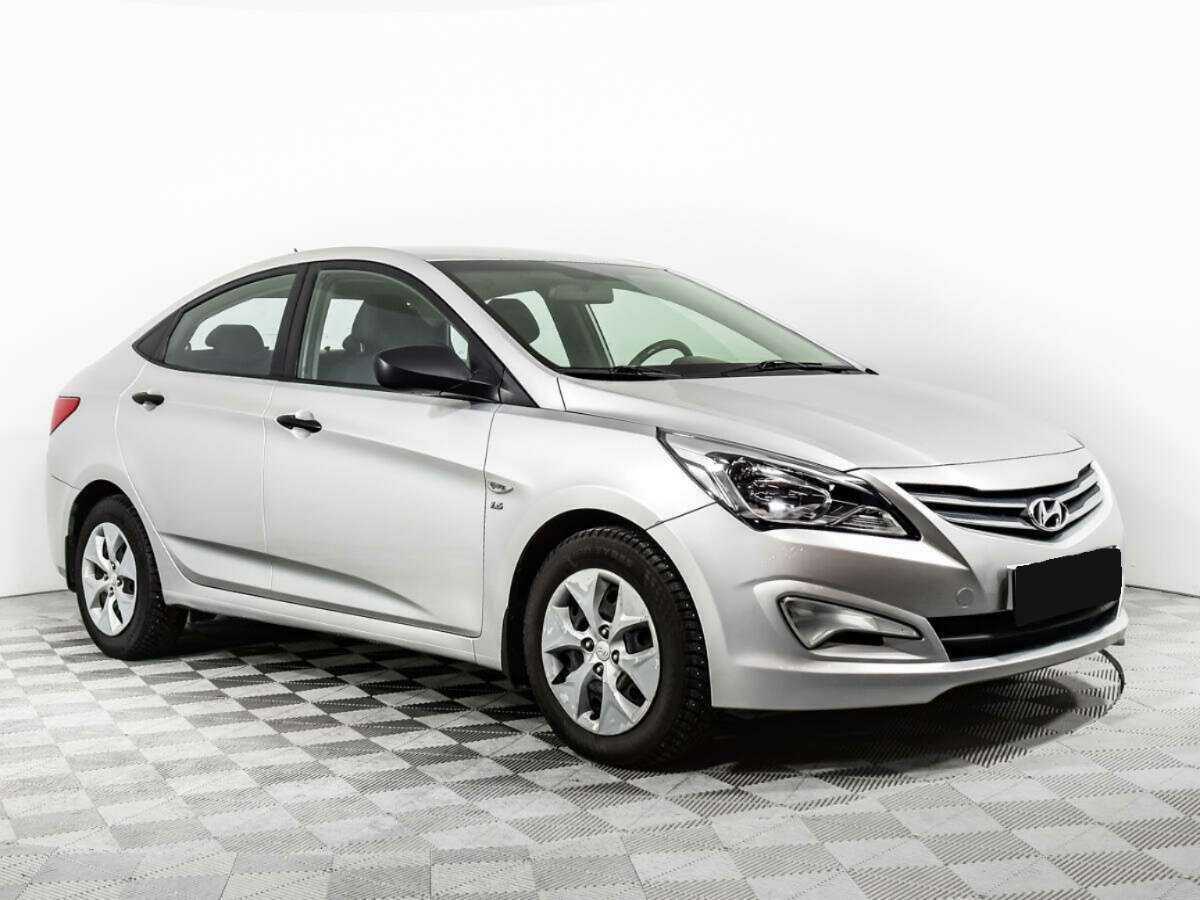 Hyundai Solaris б/у, 2015, Автоматическая. Фото: #2