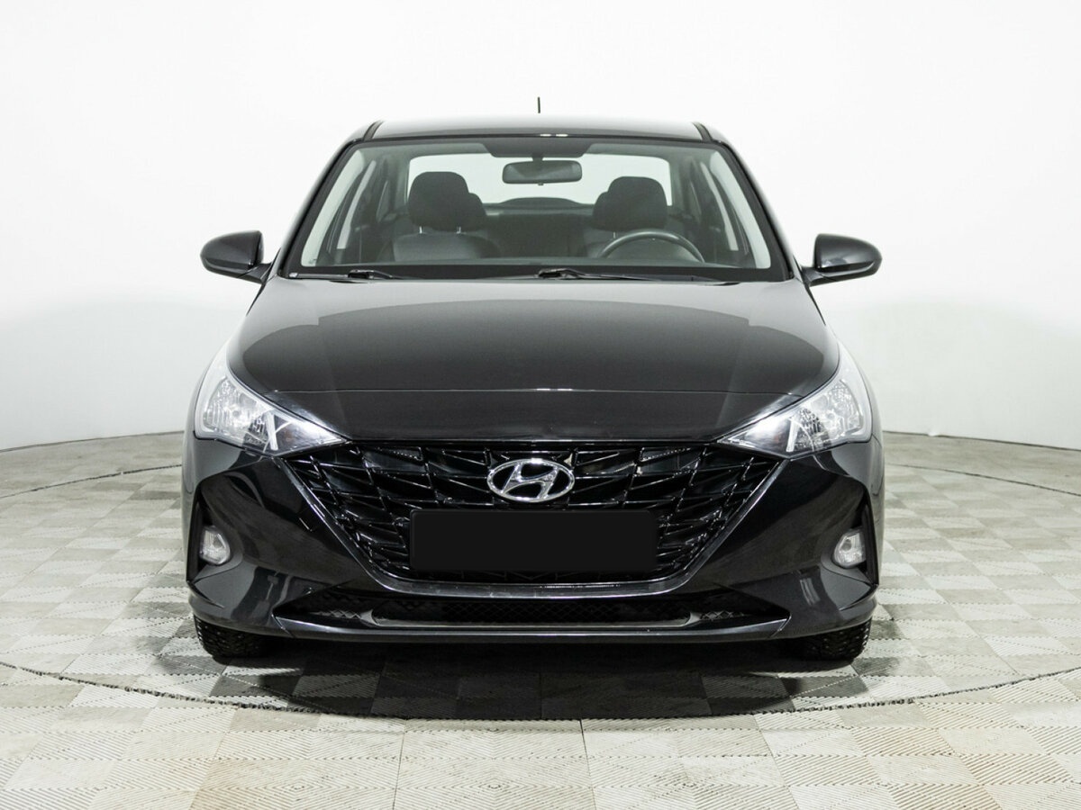 Hyundai Solaris б/у, 2022, Автоматическая. Фото: #1