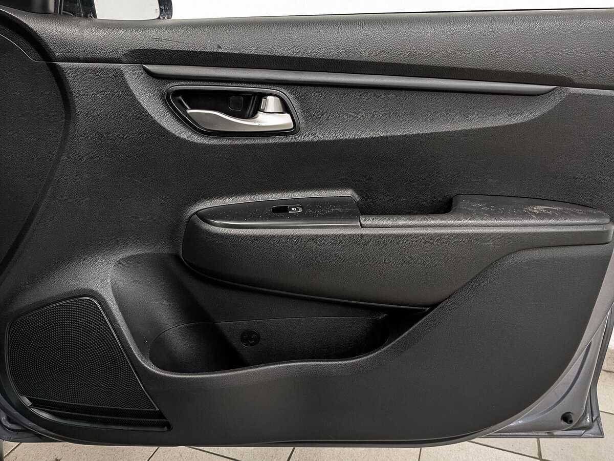 Kia Rio б/у, 2020, Автоматическая. Фото: #20