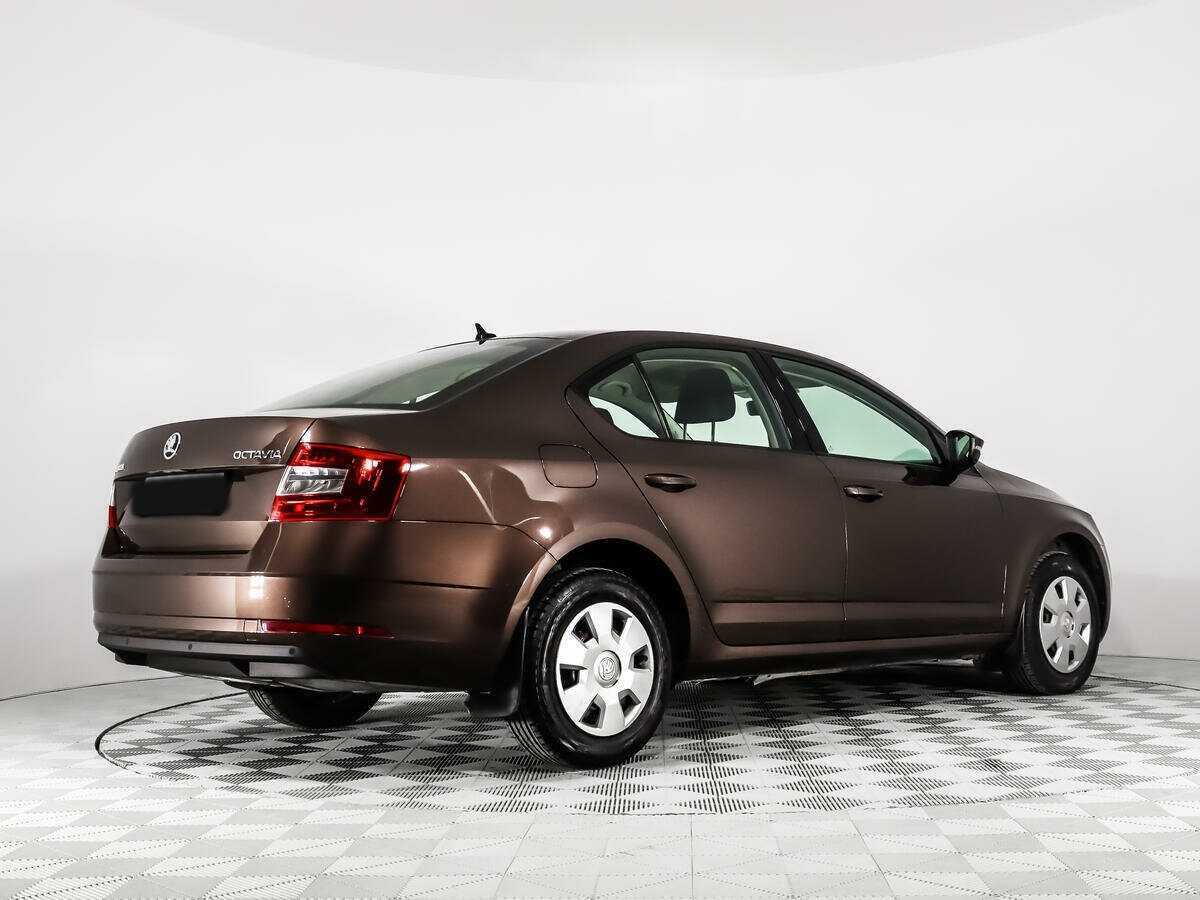 Skoda Octavia б/у, 2017, Автоматическая. Фото: #4