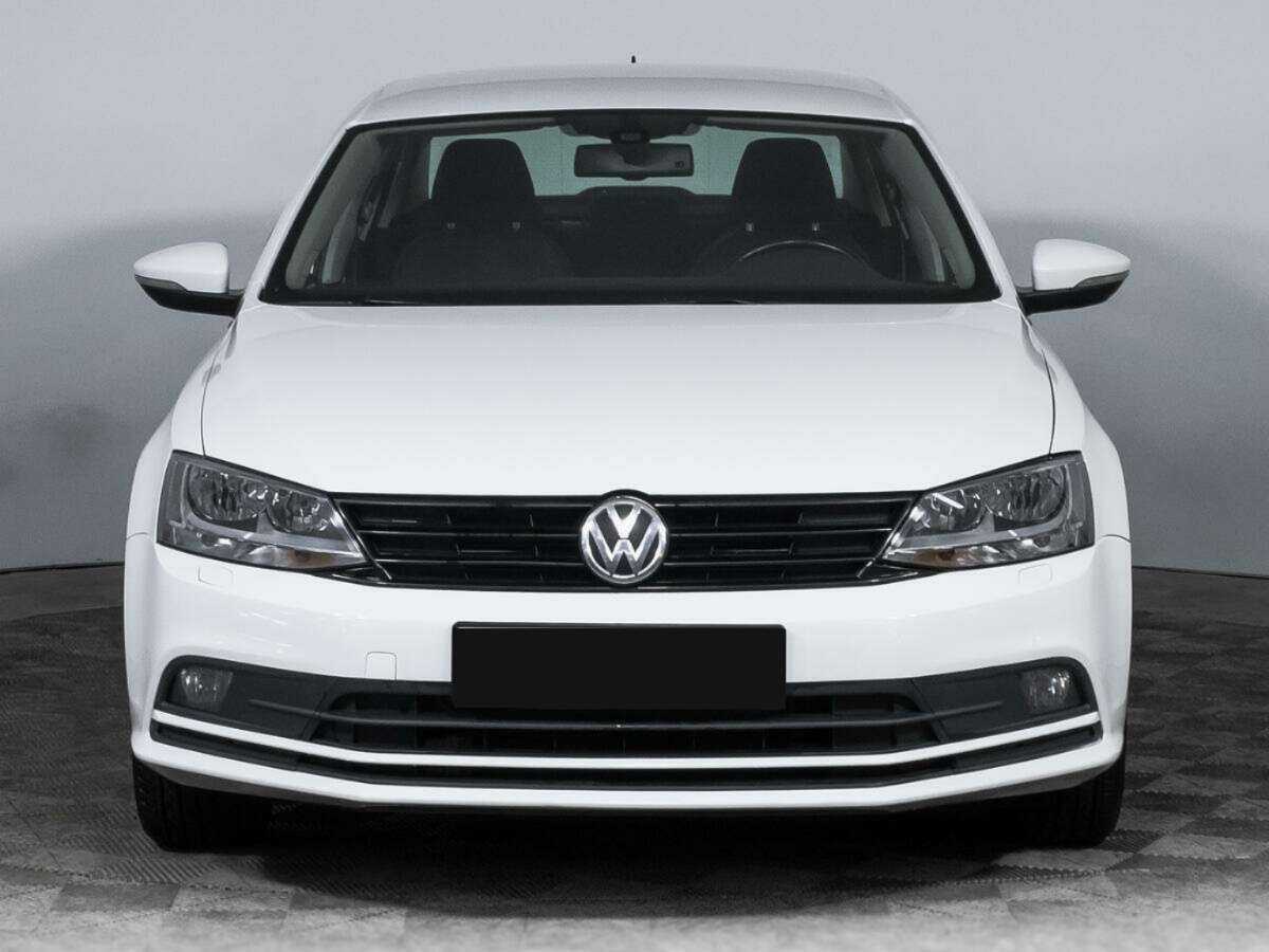 Volkswagen Jetta б/у, 2016, Автоматическая. Фото: #1