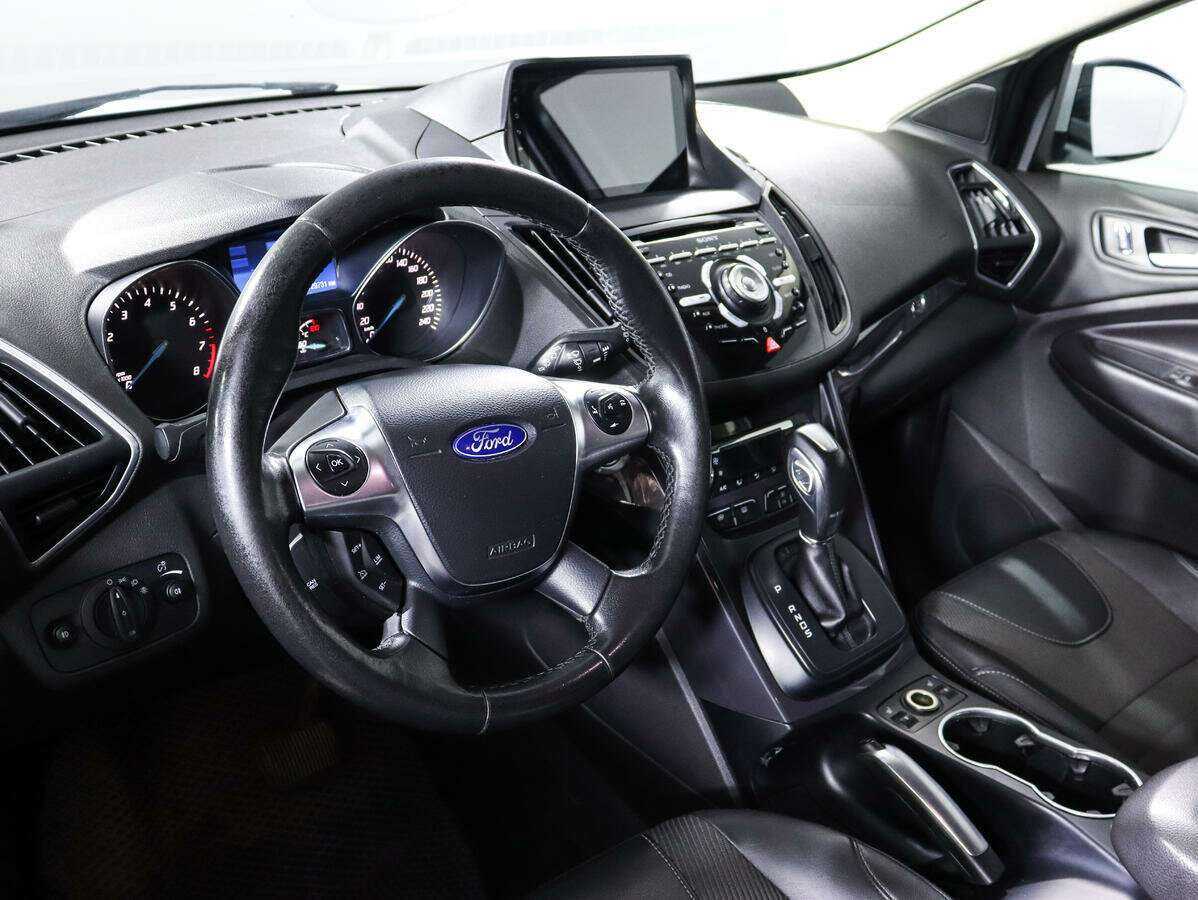 Ford Kuga б/у, 2015, Автоматическая. Фото: #12