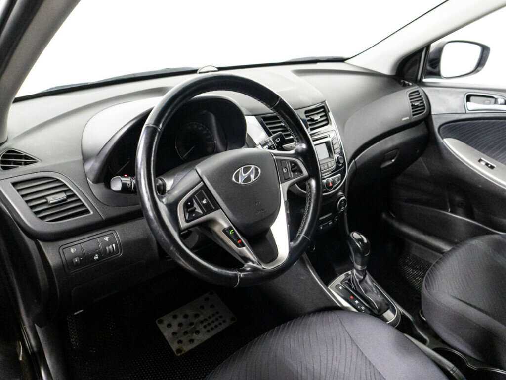 Hyundai Solaris б/у, 2015, Автоматическая. Фото: #10
