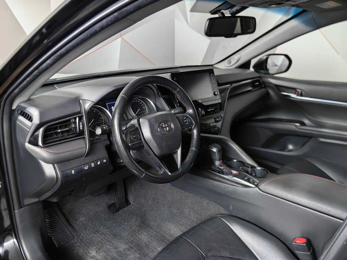 Toyota Camry б/у, 2021, Автоматическая. Фото: #13