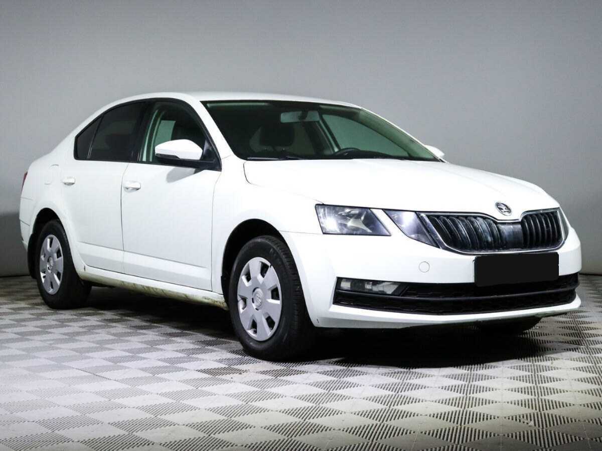 Skoda Octavia б/у, 2019, Автоматическая. Фото: #2