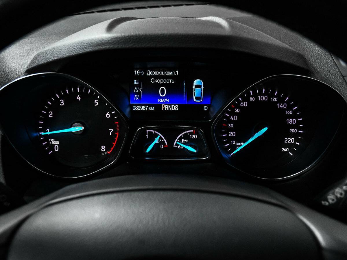 Ford Kuga б/у, 2017, Автоматическая. Фото: #9