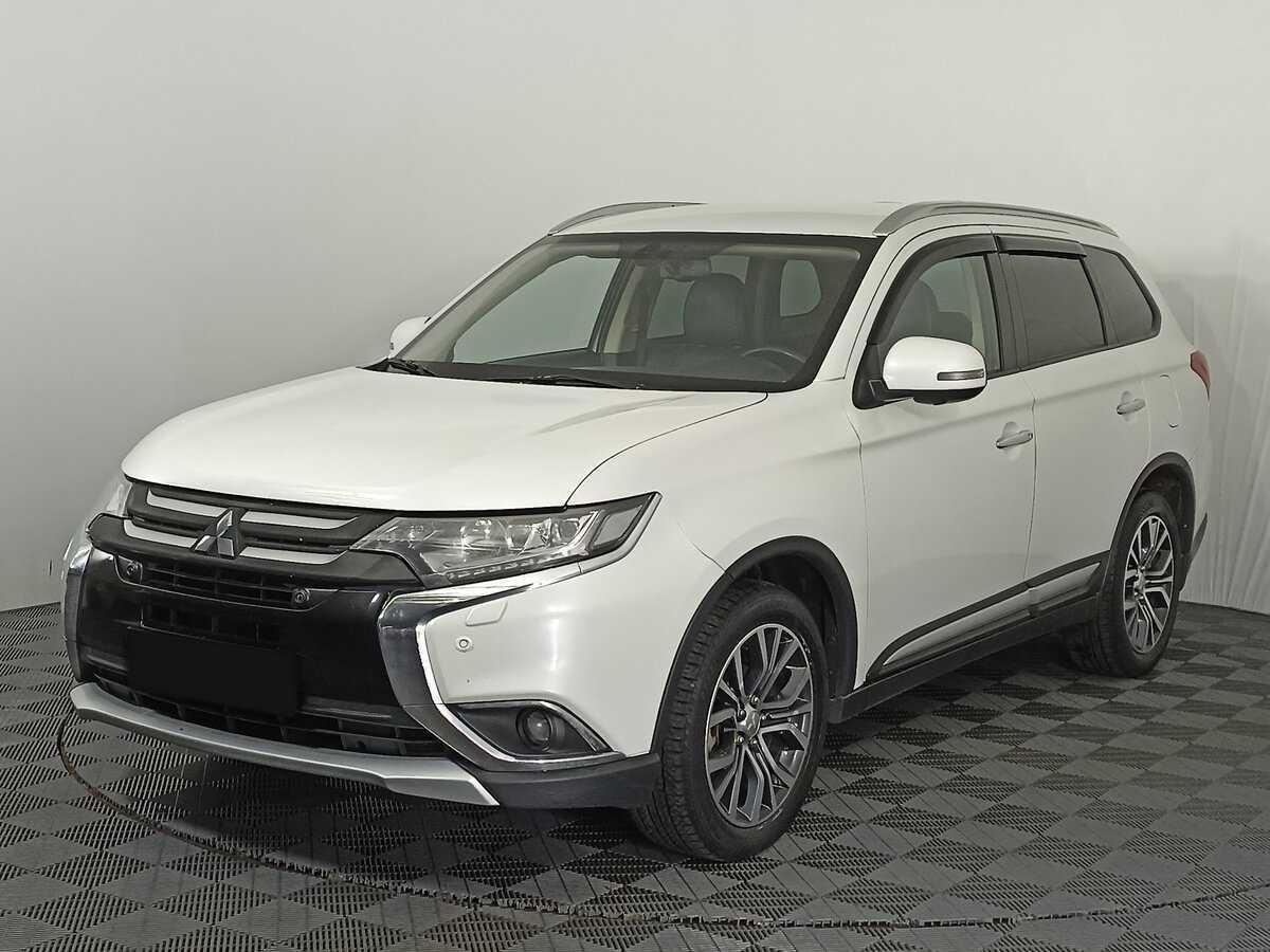 Mitsubishi Outlander б/у, 2017, Вариатор. Фото: #0