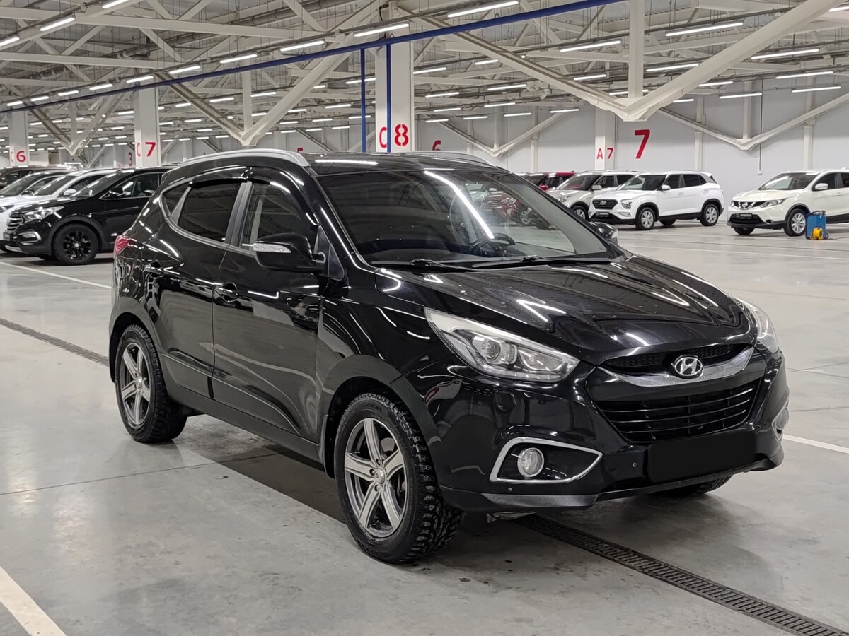 Hyundai ix35 б/у, 2015, Автоматическая. Фото: #2