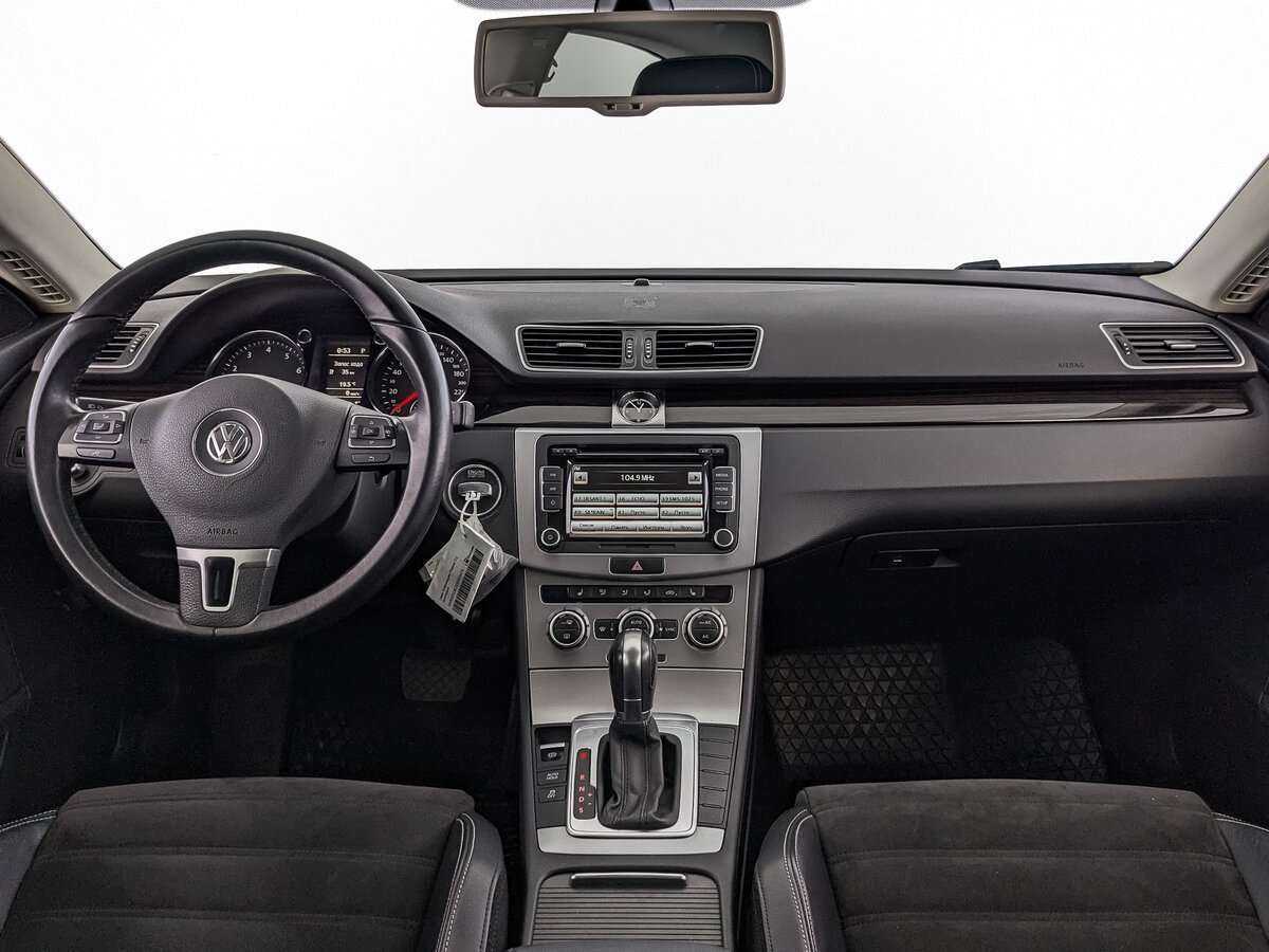 Volkswagen Passat CC б/у, 2012, Роботизированная. Фото: #12