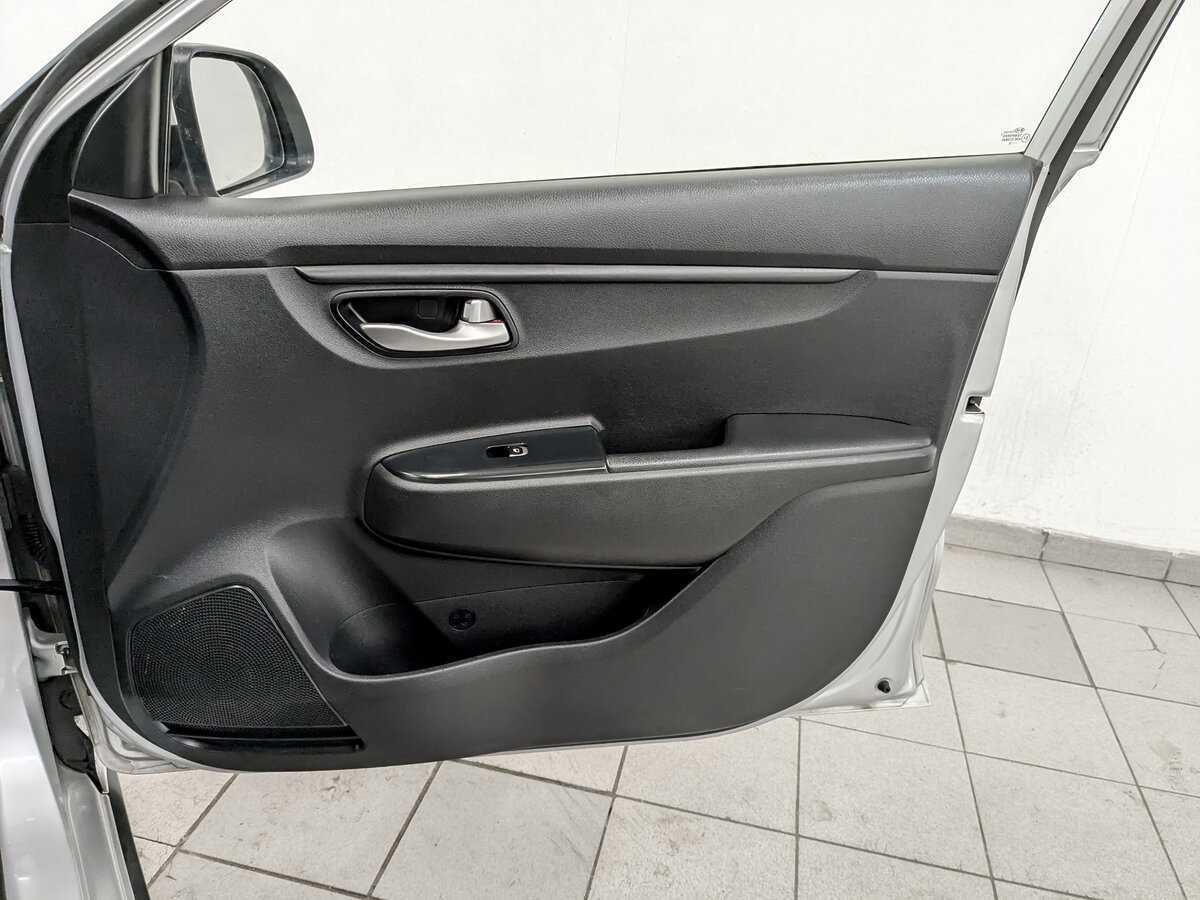 Kia Rio б/у, 2020, Автоматическая. Фото: #21