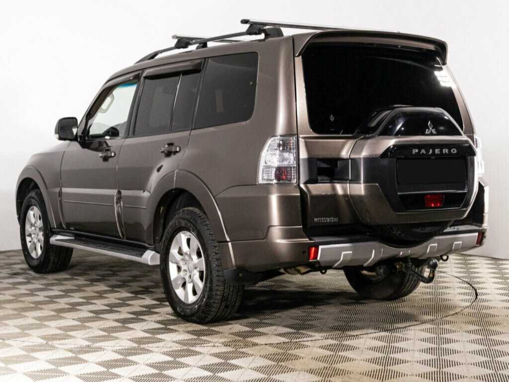 Mitsubishi Pajero б/у, 2014, Автоматическая. Фото: #6
