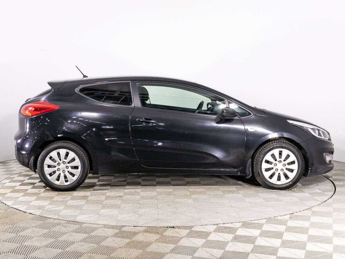 Kia Ceed б/у, 2014, Механическая. Фото: #3