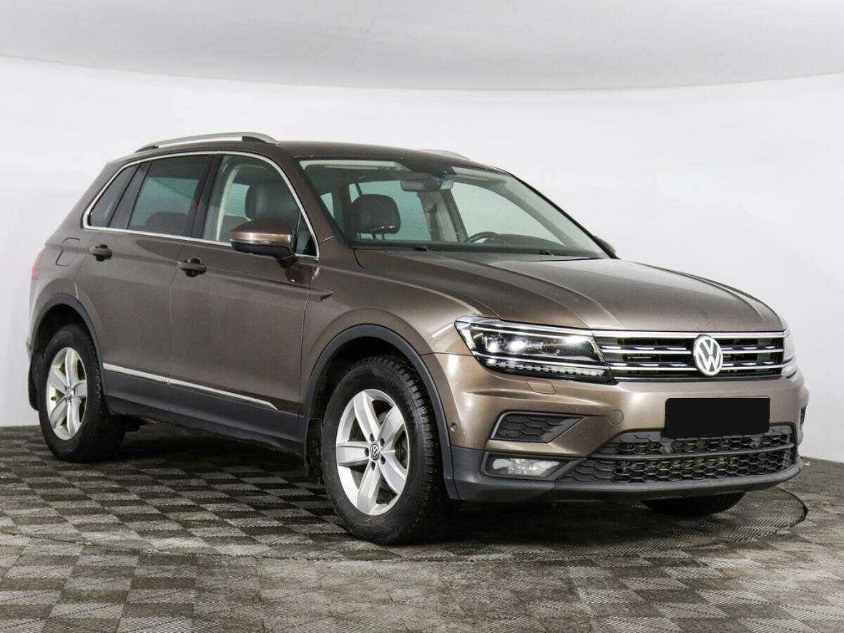 Volkswagen Tiguan б/у, 2018, Роботизированная. Фото: #1