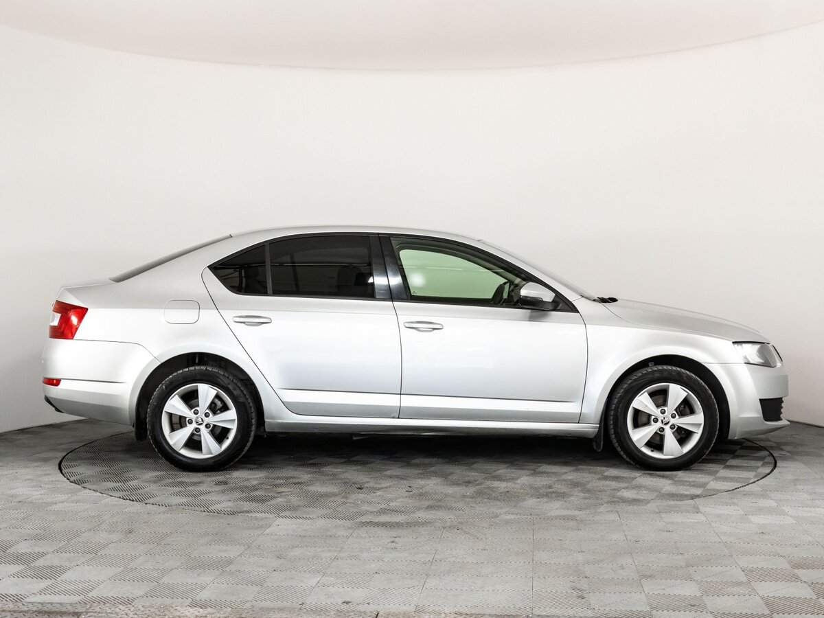 Skoda Octavia б/у, 2013, Механическая. Фото: #3