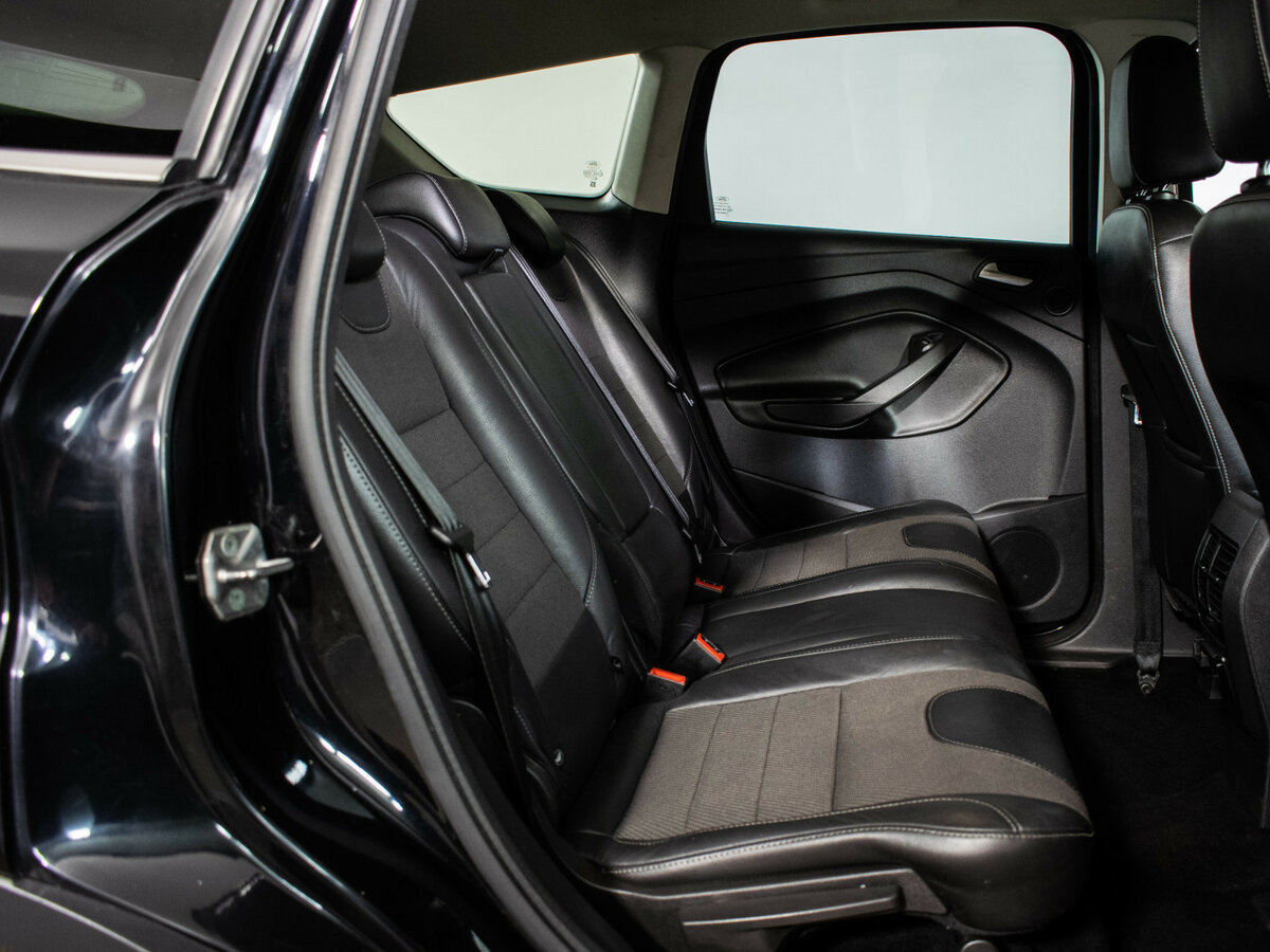 Ford Kuga б/у, 2016, Автоматическая. Фото: #8