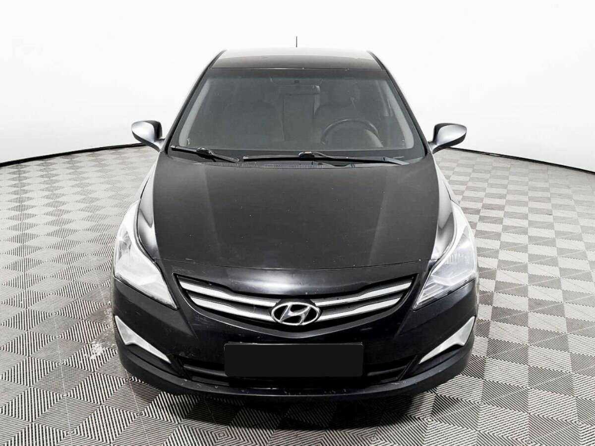 Hyundai Solaris б/у, 2015, Механическая. Фото: #1