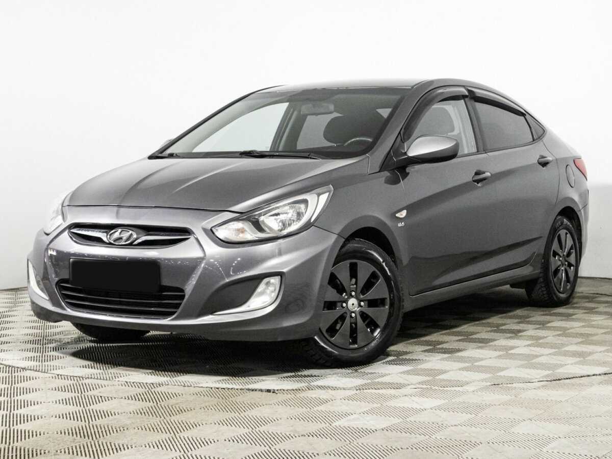 Hyundai Solaris б/у, 2013, Механическая. Посмотреть фото