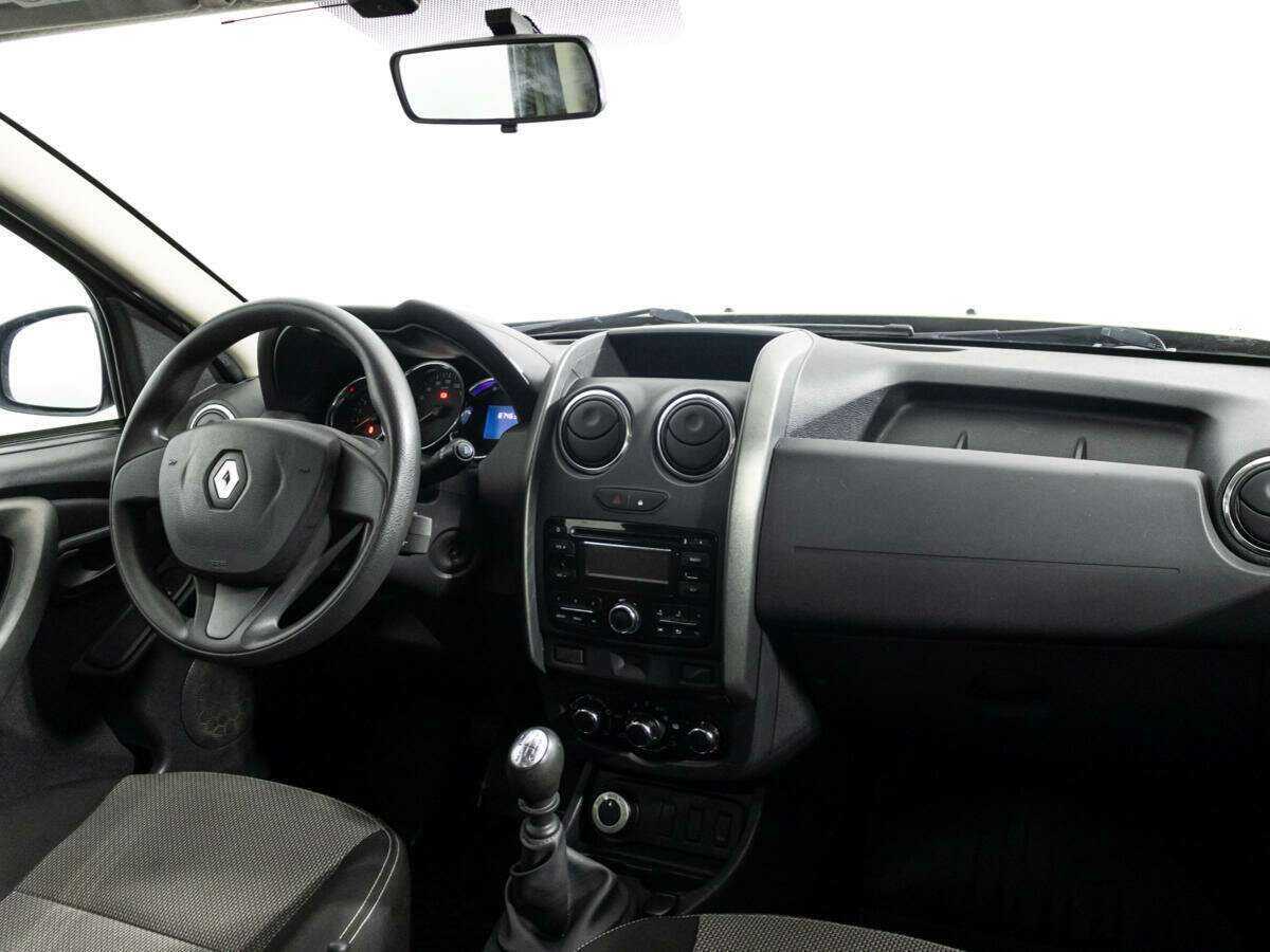 Renault Duster б/у, 2015, Механическая. Фото: #8