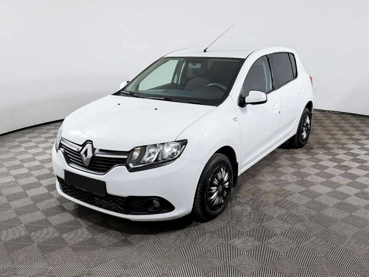 Renault Sandero б/у, 2018, Механическая. Посмотреть фото