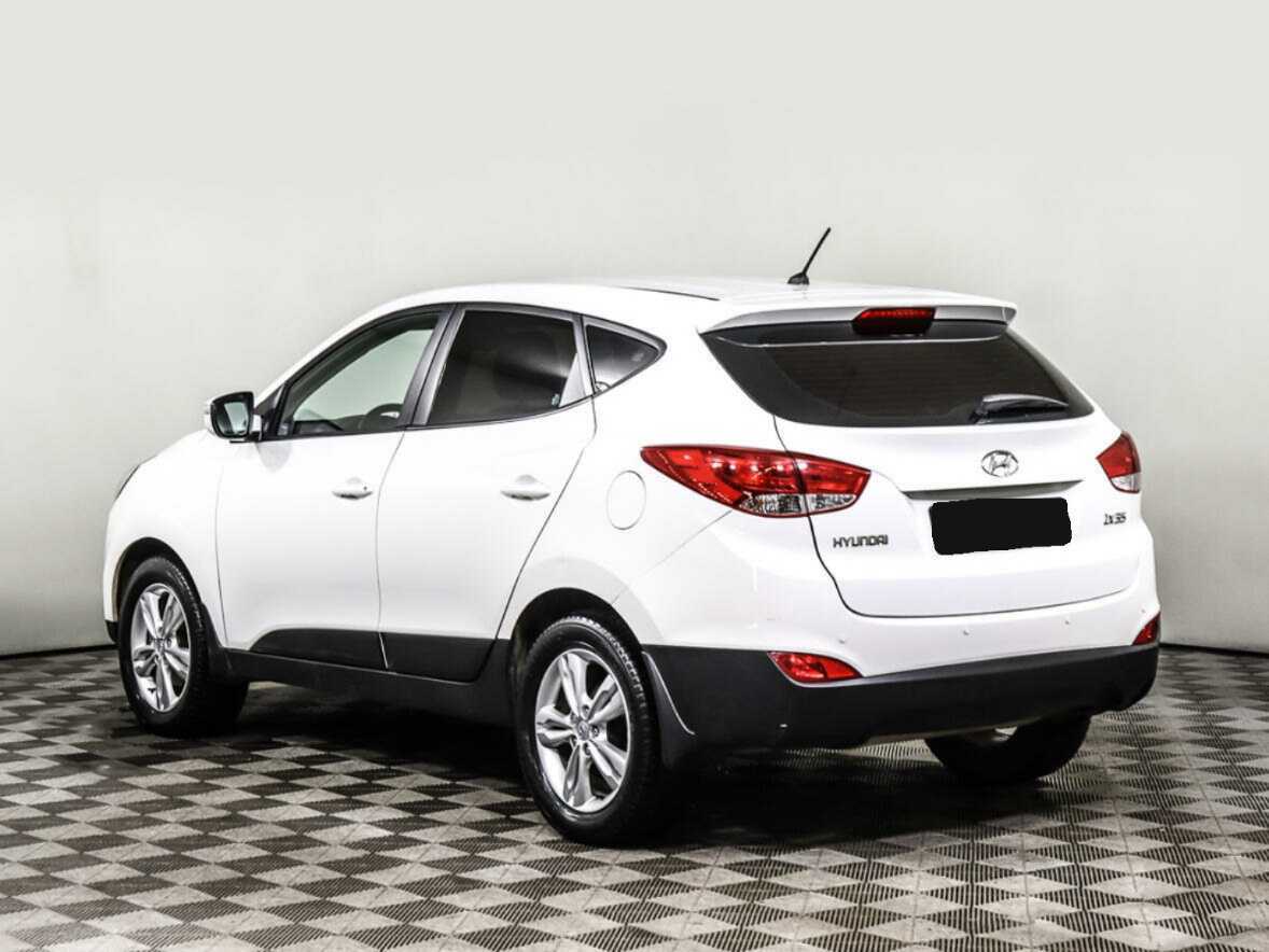 Hyundai ix35 б/у, 2012, Автоматическая. Фото: #5