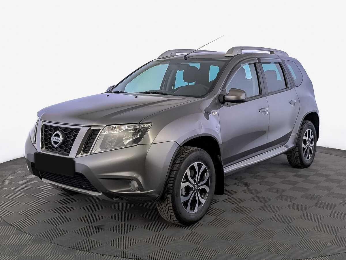 Nissan Terrano б/у, 2015, Механическая. Фото: #0