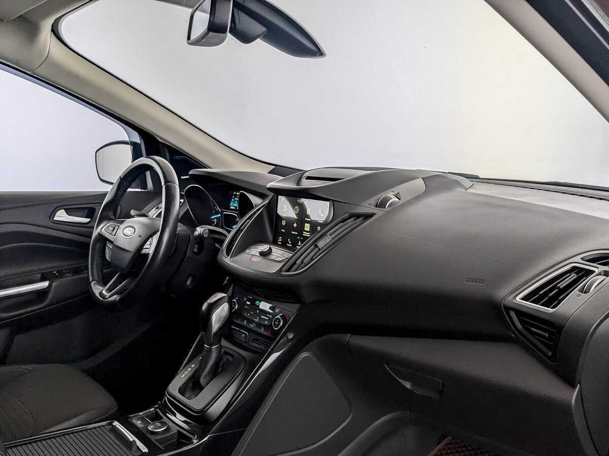 Ford Kuga б/у, 2018, Автоматическая. Фото: #10