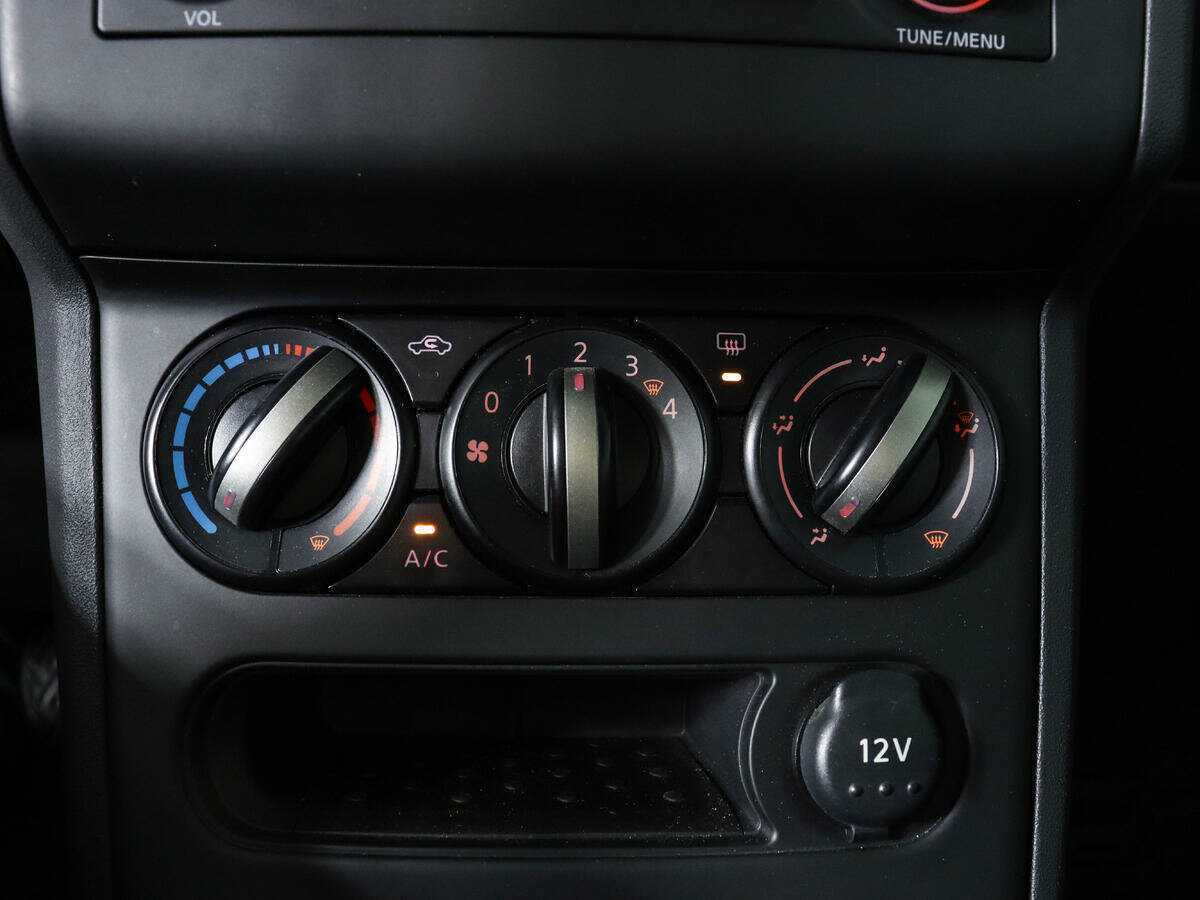 Nissan Qashqai б/у, 2013, Механическая. Фото: #12