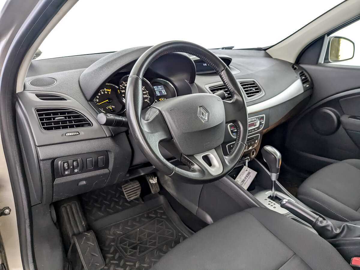 Renault Fluence б/у, 2012, Автоматическая. Фото: #13