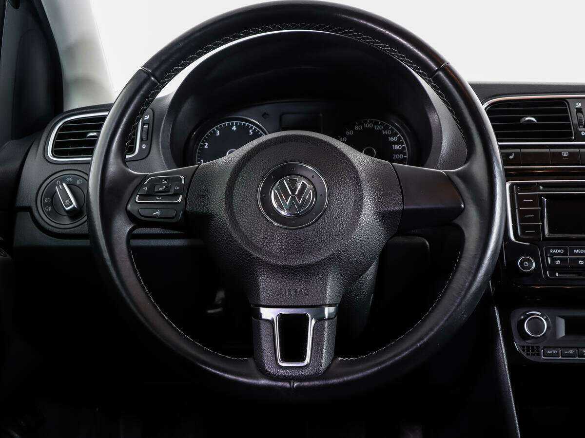 Volkswagen Polo б/у, 2014, Автоматическая. Фото: #11