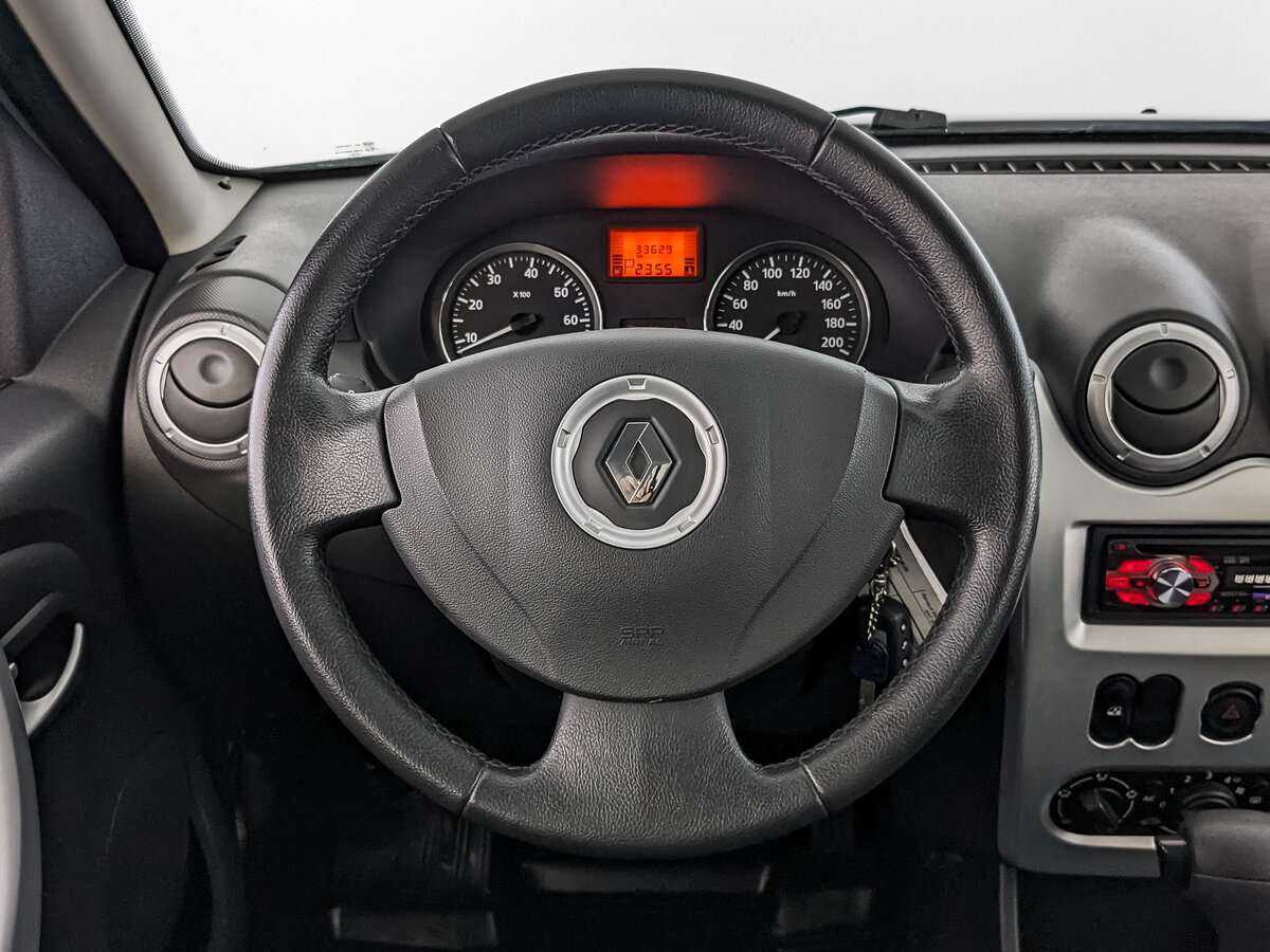 Renault Sandero б/у, 2013, Автоматическая. Фото: #16