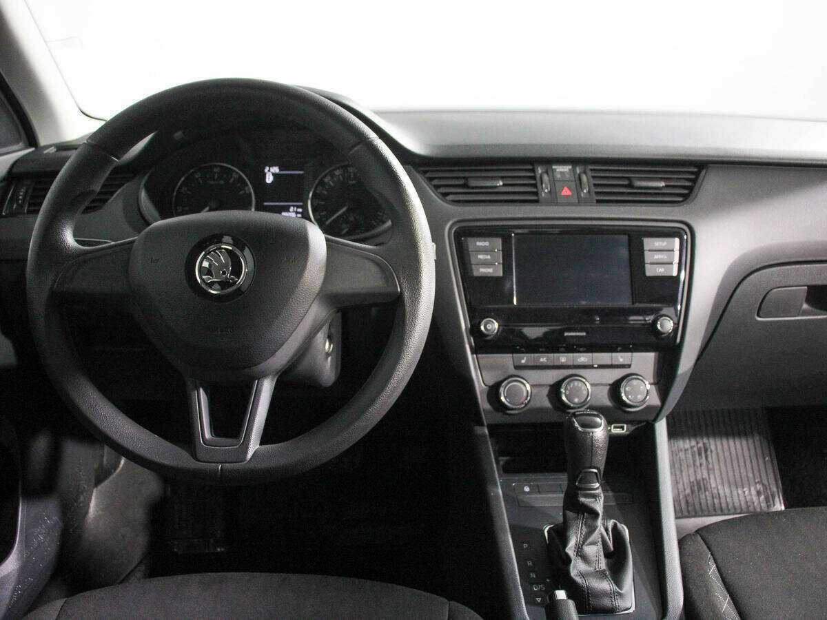 Skoda Octavia б/у, 2018, Автоматическая. Фото: #10