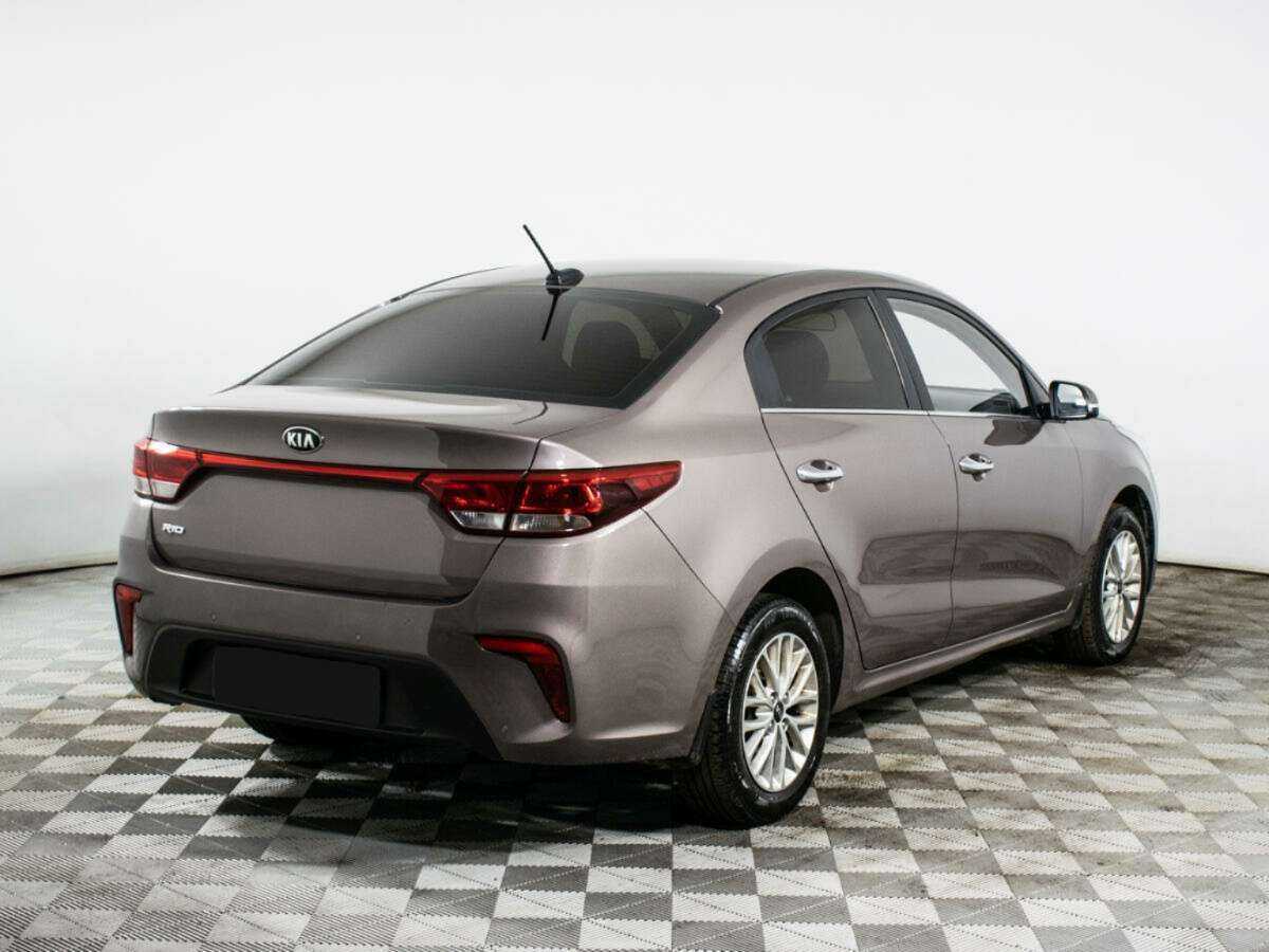 Kia Rio б/у, 2017, Автоматическая. Фото: #3