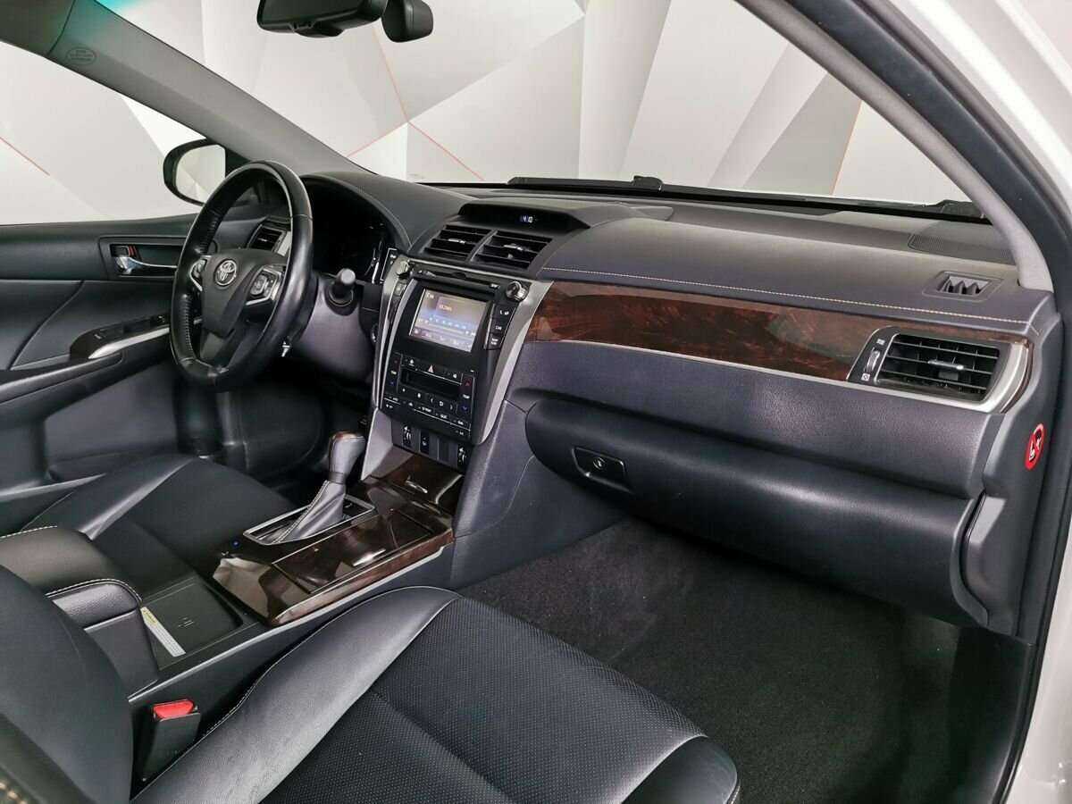 Toyota Camry б/у, 2016, Автоматическая. Фото: #7