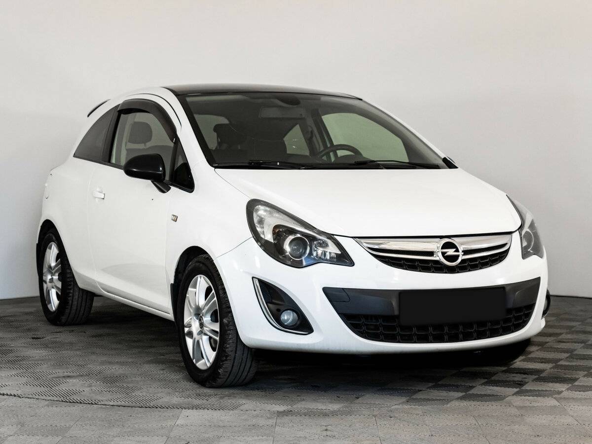 Opel Corsa б/у, 2013, Автоматическая. Фото: #2
