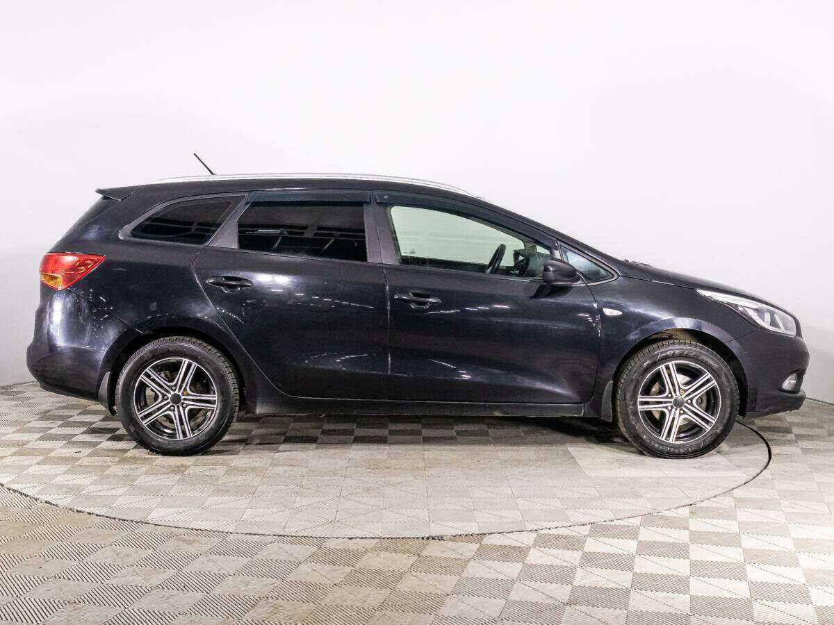 Kia Ceed б/у, 2012, Механическая. Фото: #3
