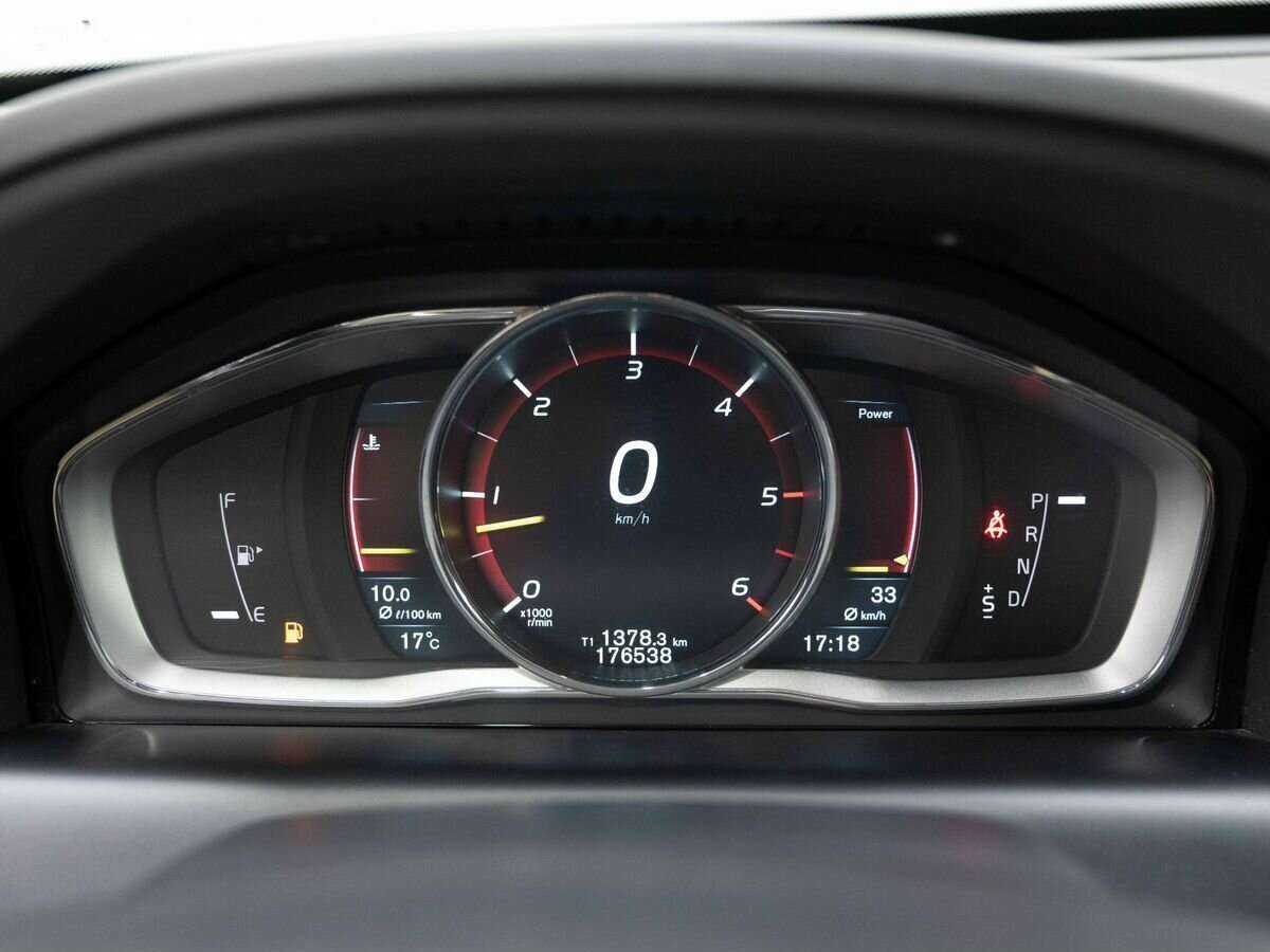 Volvo XC60 б/у, 2014, Автоматическая. Фото: #16