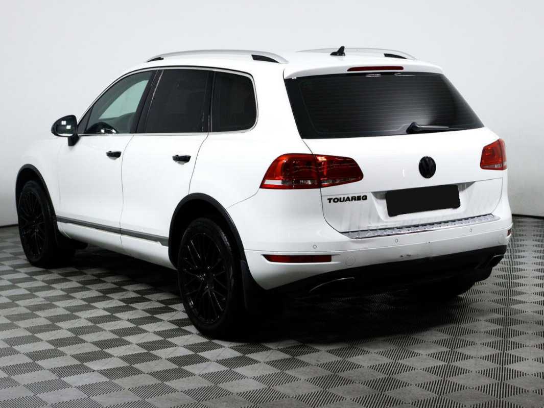 Volkswagen Touareg б/у, 2012, Автоматическая. Фото: #6