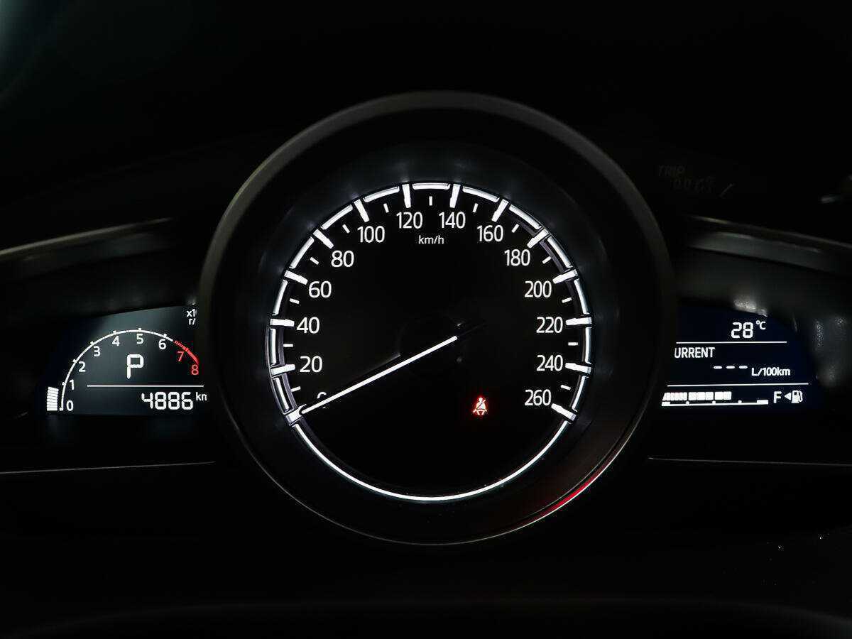 Mazda CX-4 б/у, 2022, Автоматическая. Фото: #13