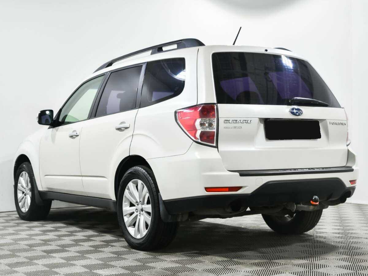 Subaru Forester б/у, 2012, Механическая. Фото: #5