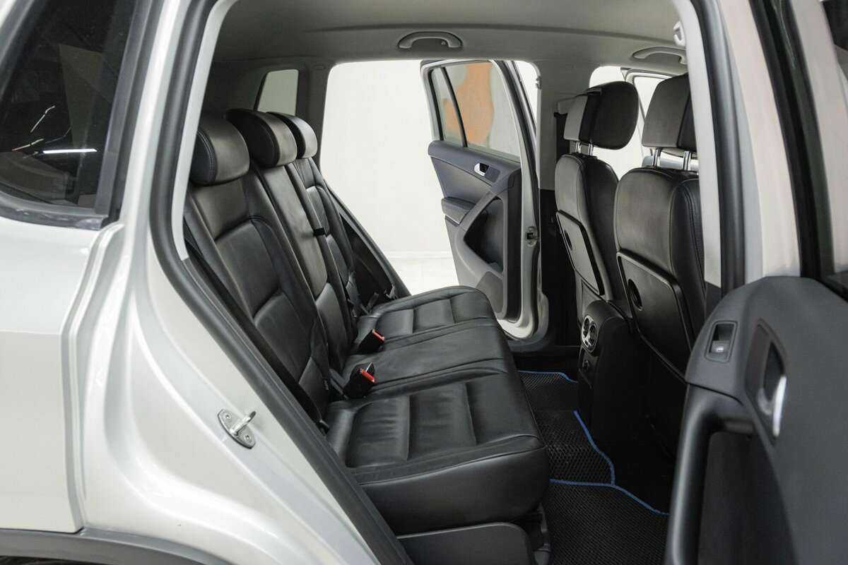 Volkswagen Tiguan б/у, 2013, Автоматическая. Фото: #14