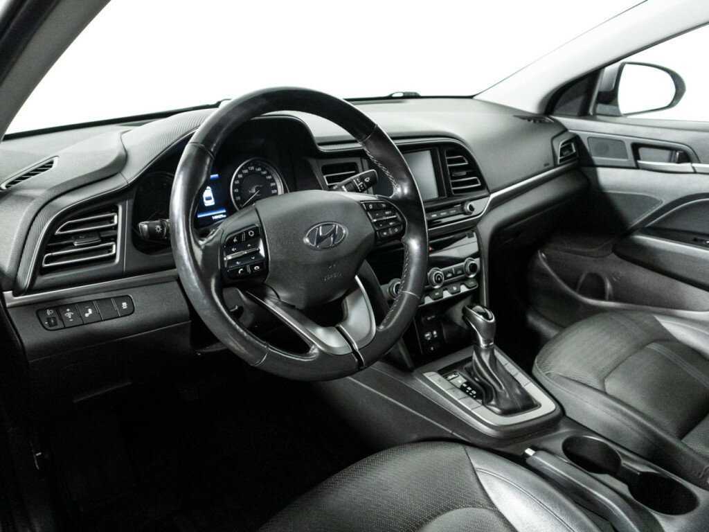 Hyundai Elantra б/у, 2019, Автоматическая. Фото: #10