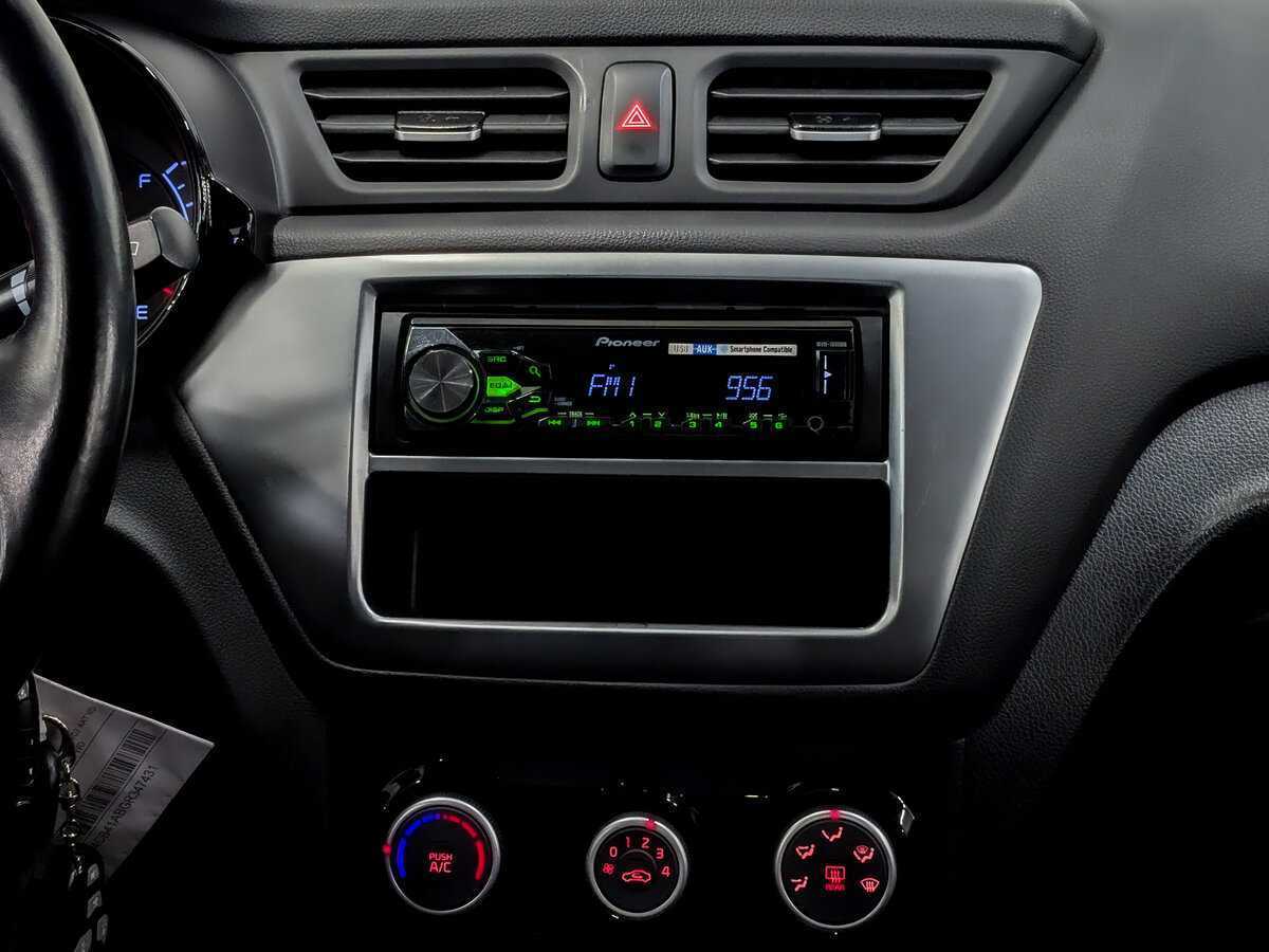 Kia Rio б/у, 2015, Автоматическая. Фото: #14