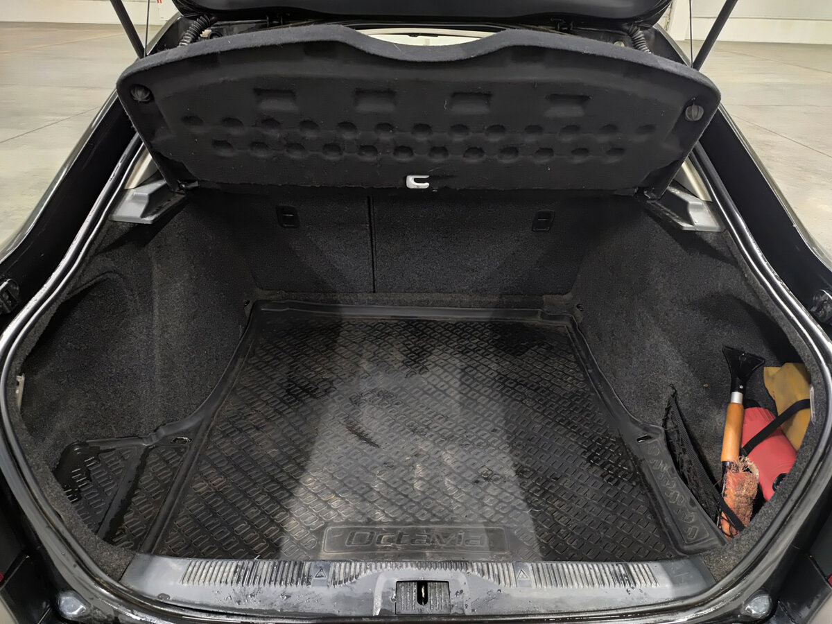 Skoda Octavia б/у, 2013, Механическая. Фото: #8