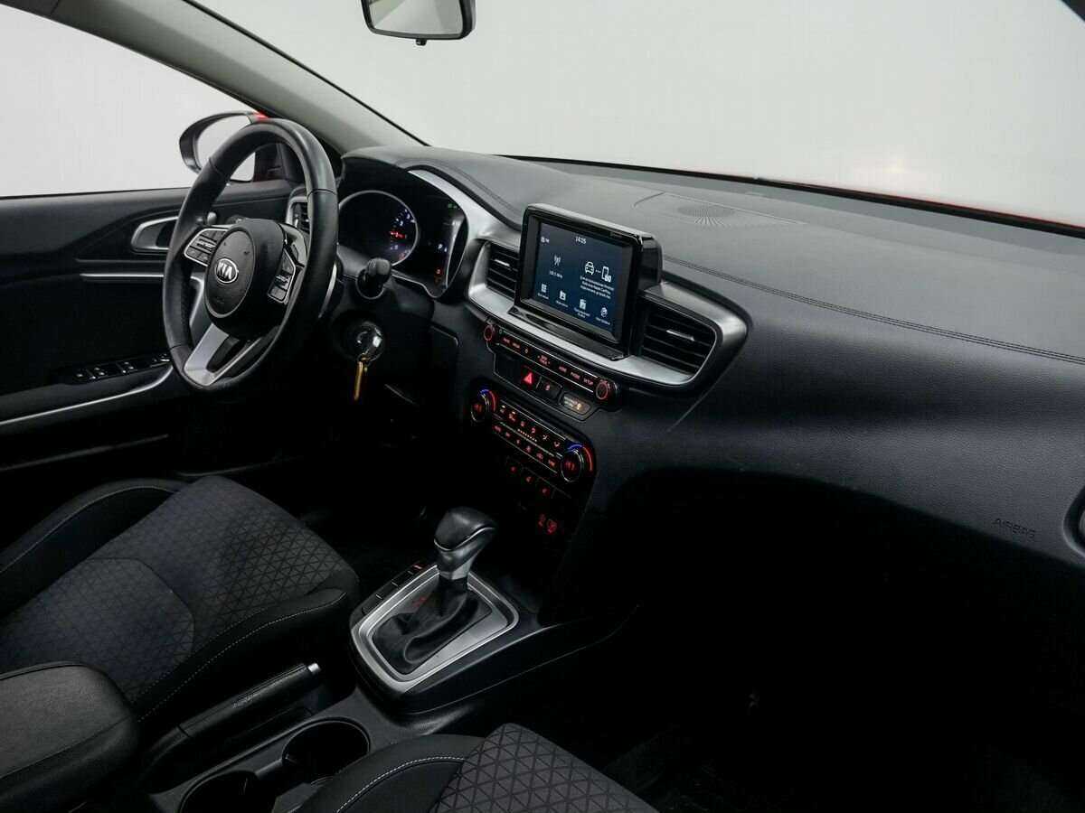 Kia Ceed б/у, 2018, Автоматическая. Фото: #6