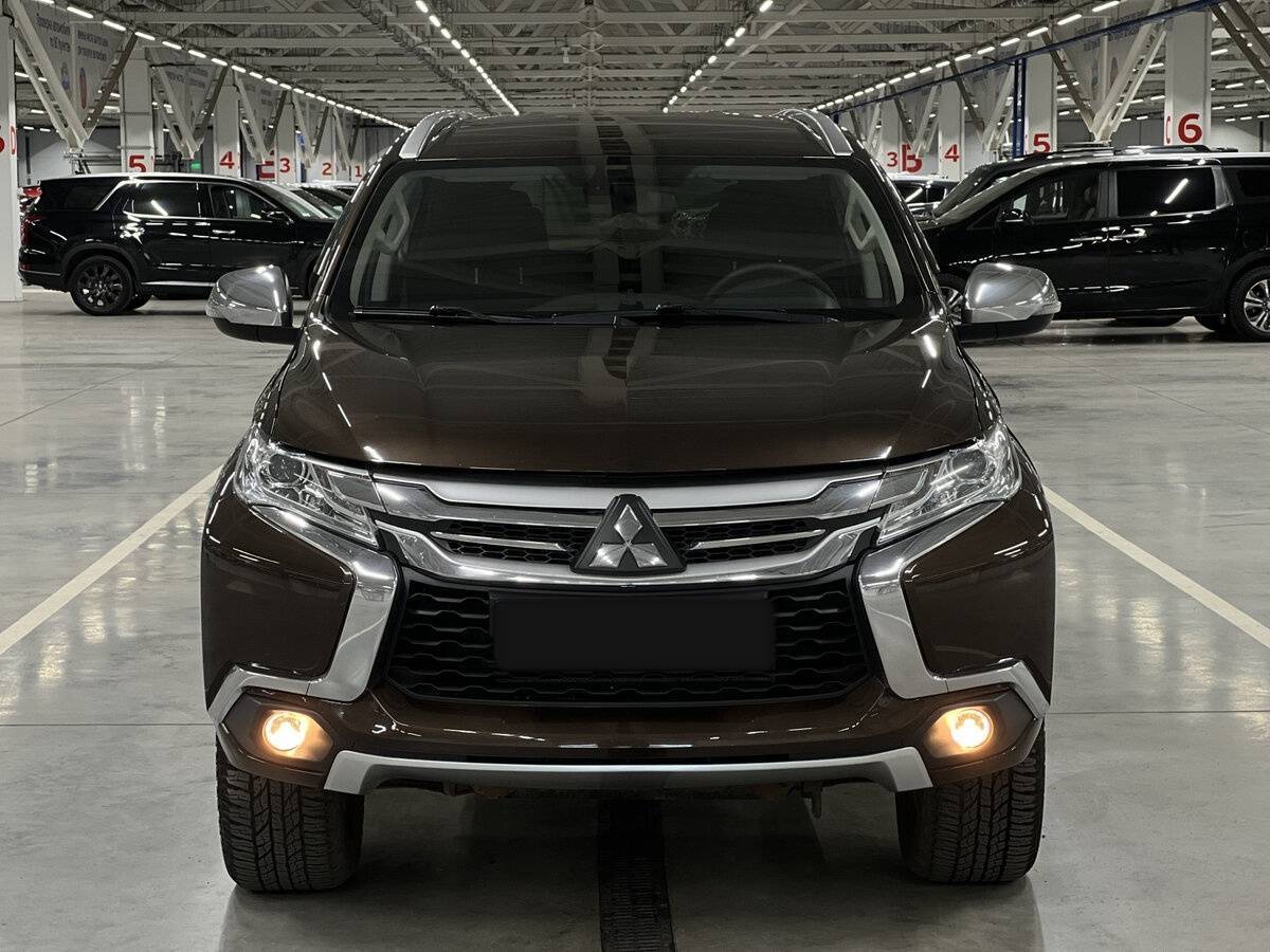 Mitsubishi Pajero Sport б/у, 2018, Автоматическая. Фото: #1