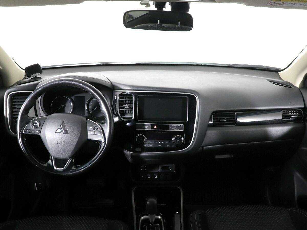 Mitsubishi Outlander б/у, 2019, Вариатор. Фото: #21