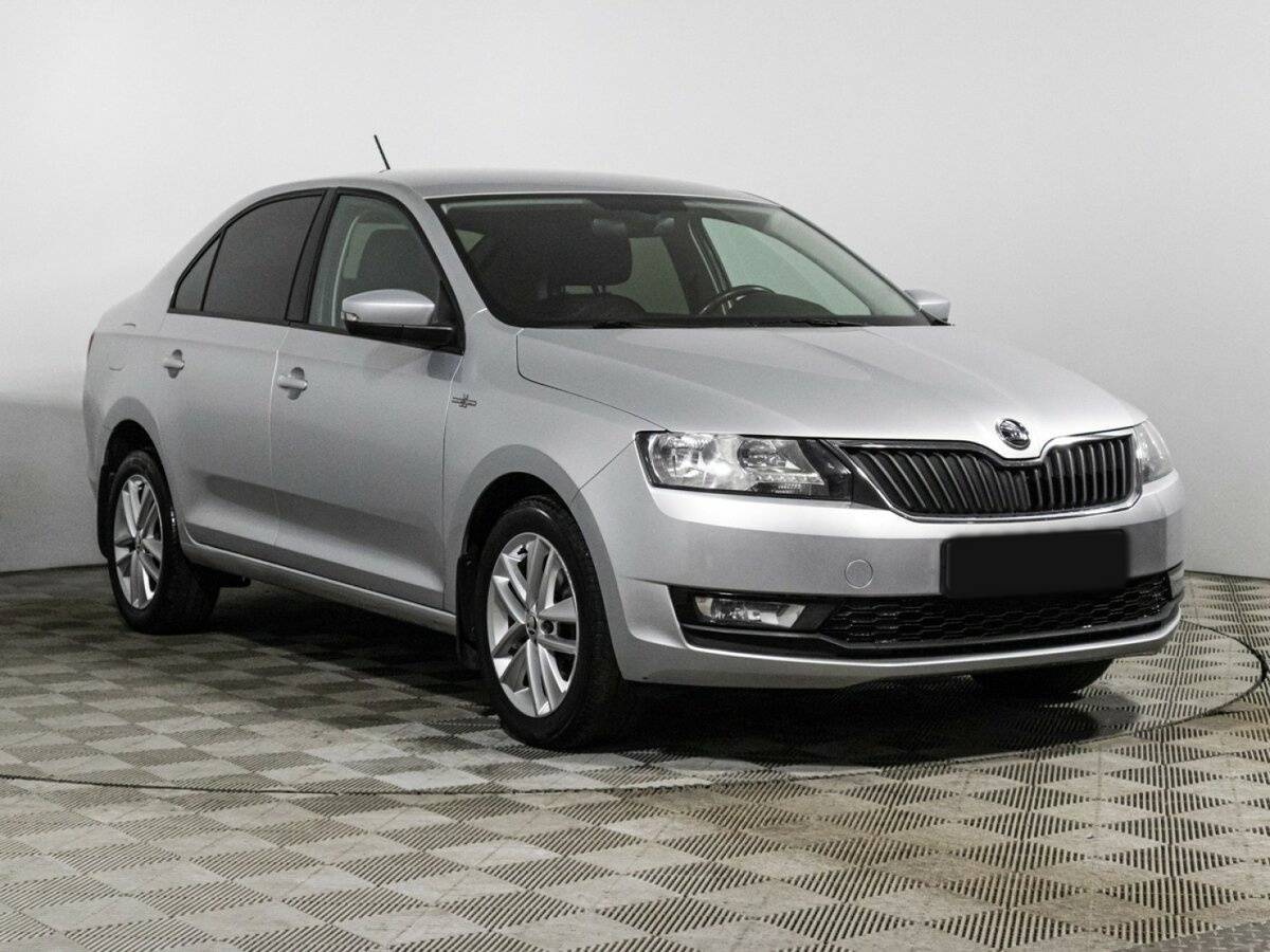 Skoda Rapid б/у, 2018, Автоматическая. Фото: #2
