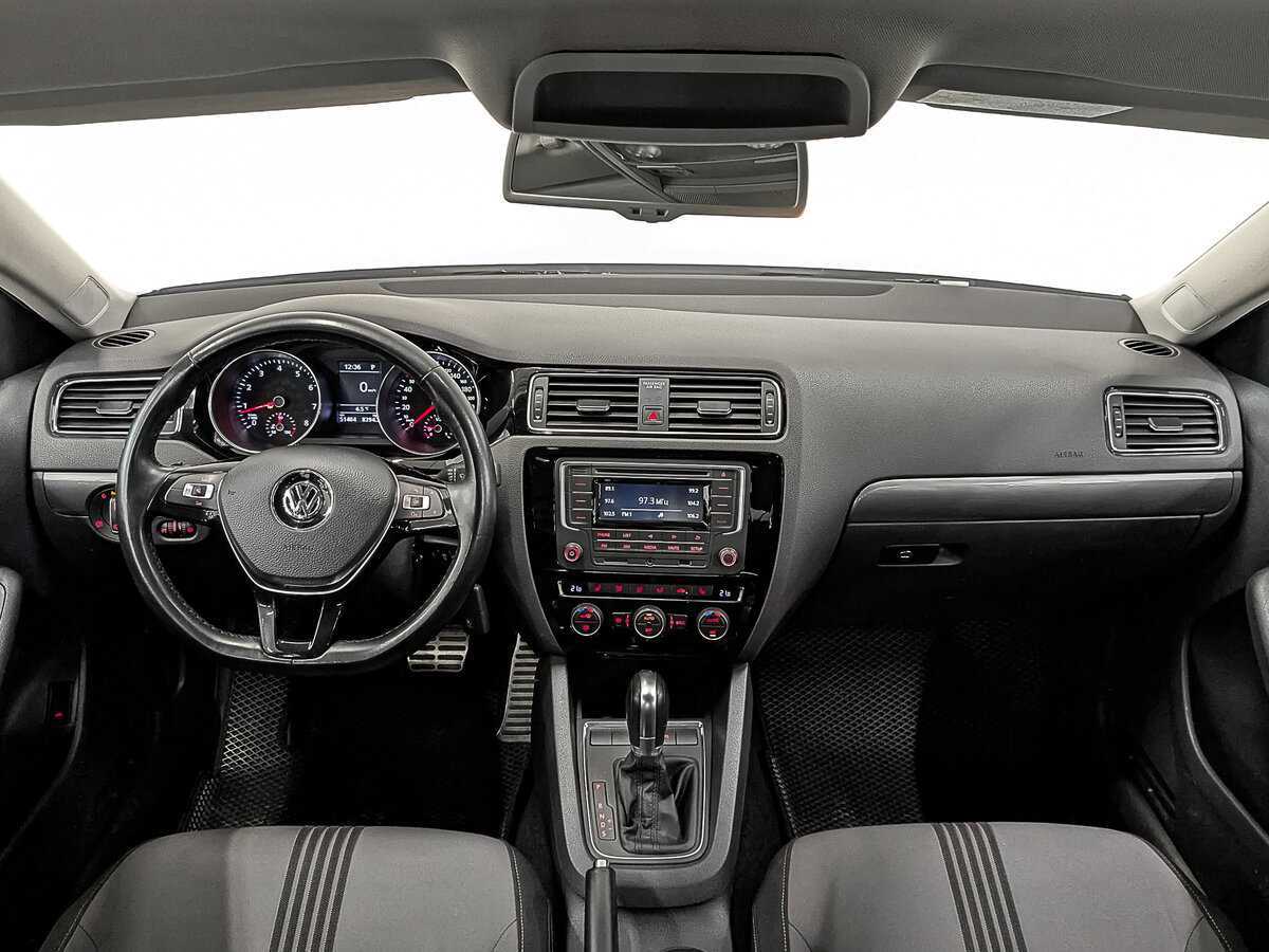 Volkswagen Jetta б/у, 2016, Автоматическая. Фото: #13